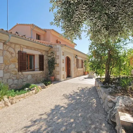 Rotes Ferienhaus *